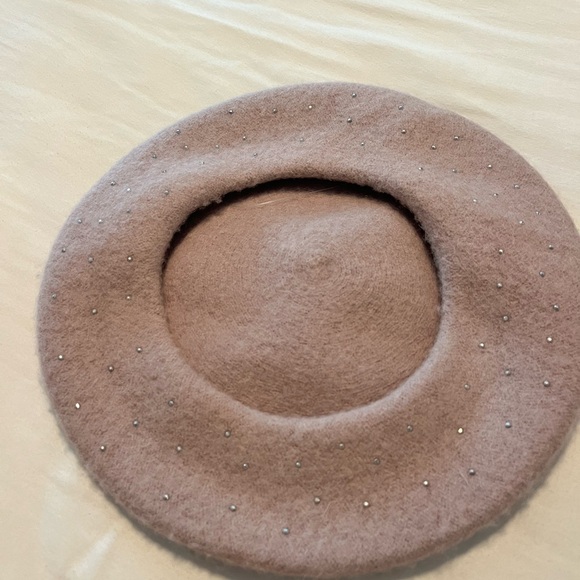 NWT Chicos Rhinestone Knit Beret ! Venetian Pink! One size! - Picture 6 of 10